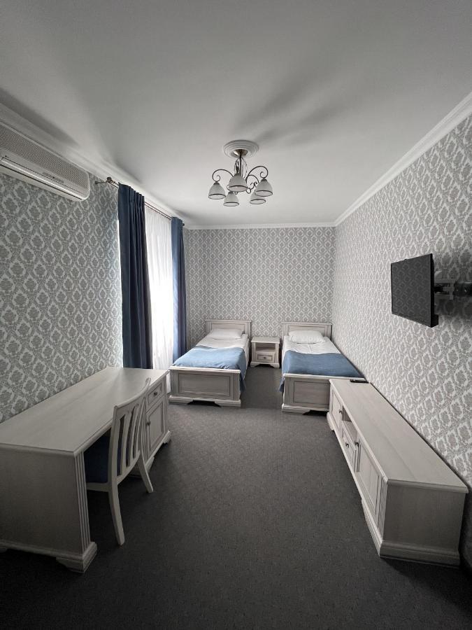 Hotel Zolotoy Fazan Mykolajiw Exterior foto