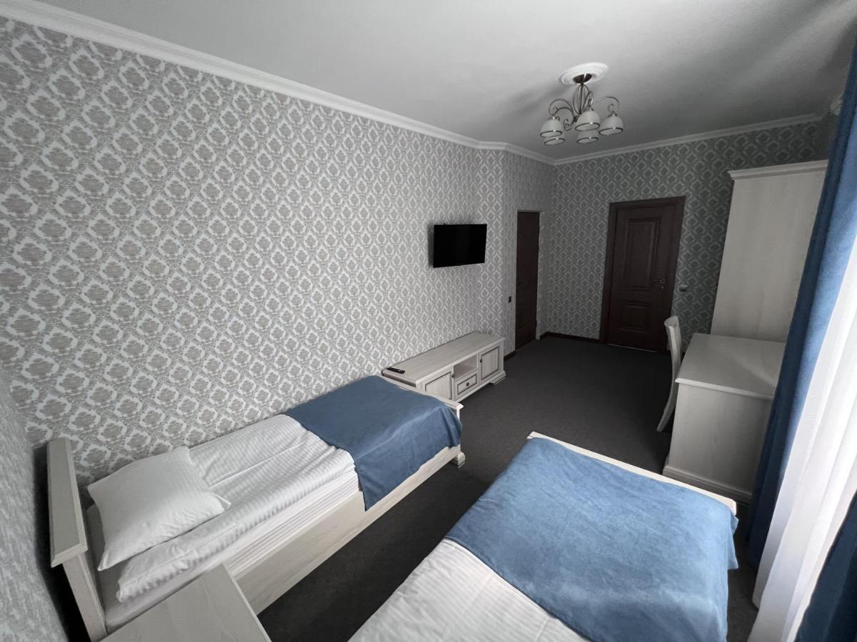 Hotel Zolotoy Fazan Mykolajiw Exterior foto